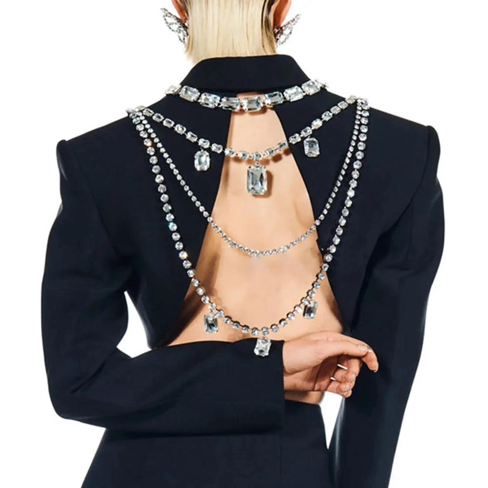 Body Jewelry Necklace - แวววาว rhinestone ยาวพู่โซ่หลังร่างกายเครื่องประดับสำหรับผู้หญิงคริสตัลหลายชั้นจี้สี่เหลี่ยมขนาดใหญ่ควรโซ่สร้อยคอ